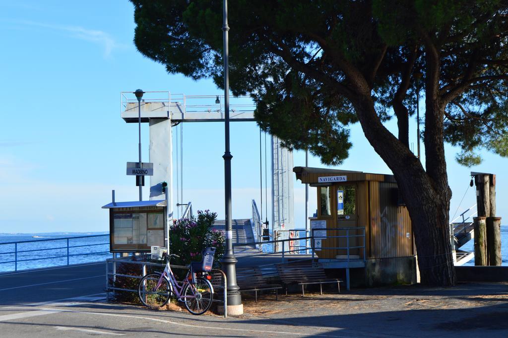 Atlante Hotel Toscolano Maderno Eksteriør billede
